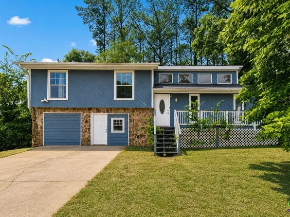 196 Peartree Ln, Riverdale, GA 30274