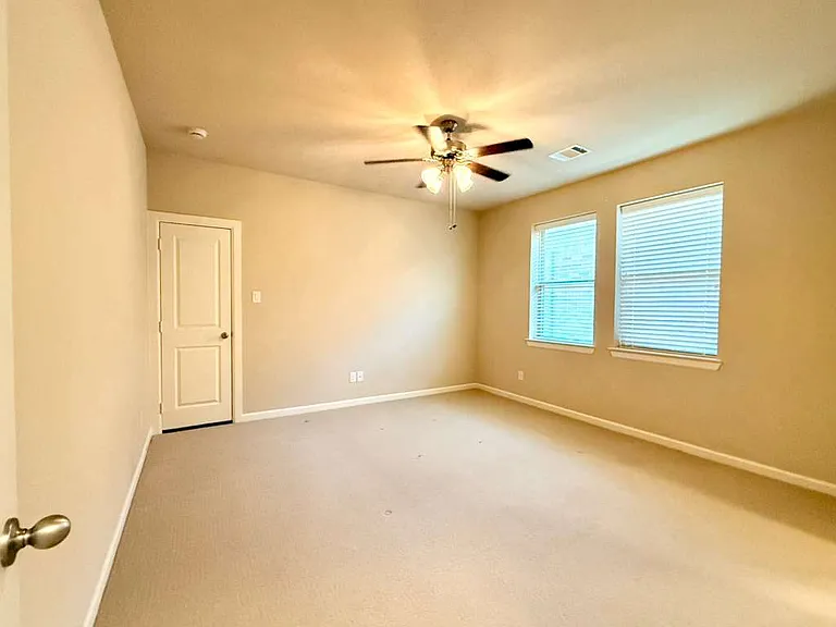 6704 Castillo St — Photo 46
