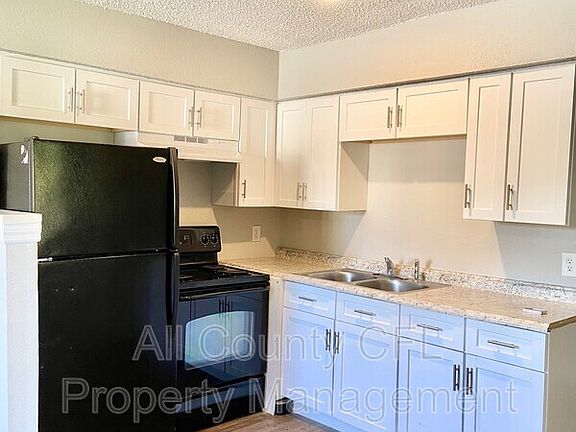 4th image of 2151 Granby St #2