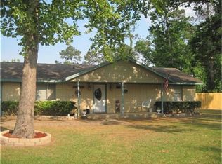 240 Spring Ave, Shepherd, TX 77371