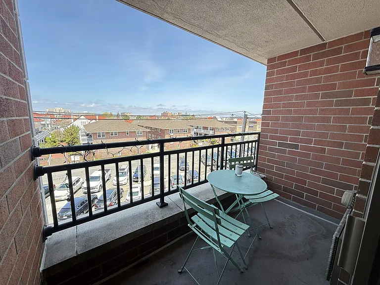 Terrace with city views