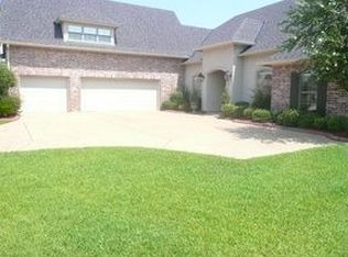 623 Strasbourg Cir, Shreveport, LA 71115