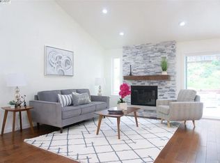 3584 Skyline Dr, Hayward, CA 94542