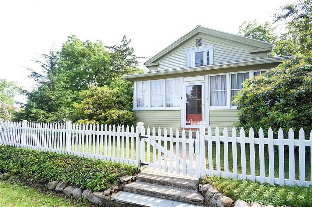 117 Union St photo 1