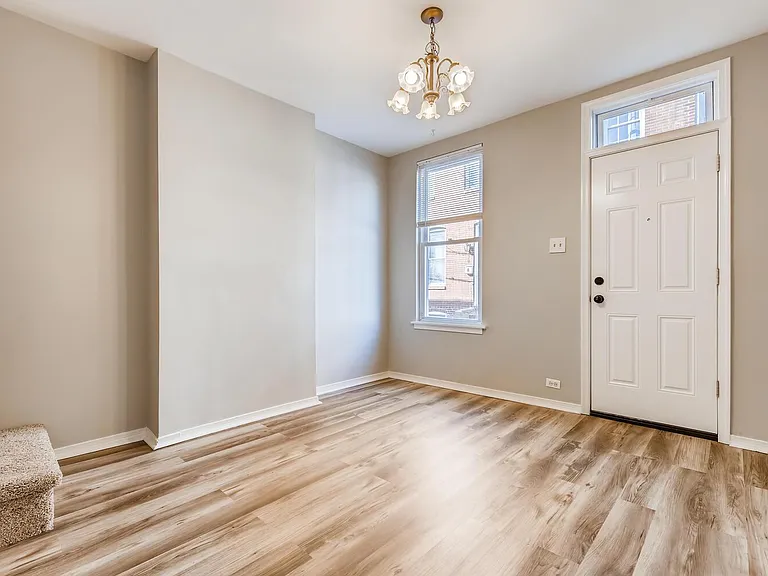 2229 Lamley St — Photo 3