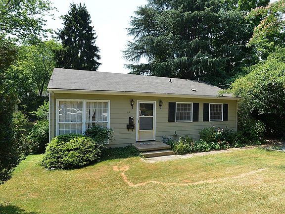 Front of the duplex, this is the entrance to the "A" unit.