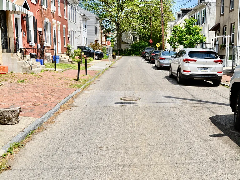 143 W Price St — Photo 2