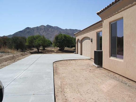 4th image of 3681 E Sunnydale Drive