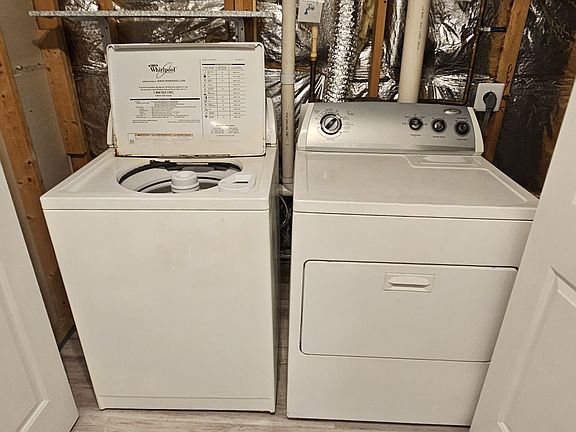 Washer & Dryer