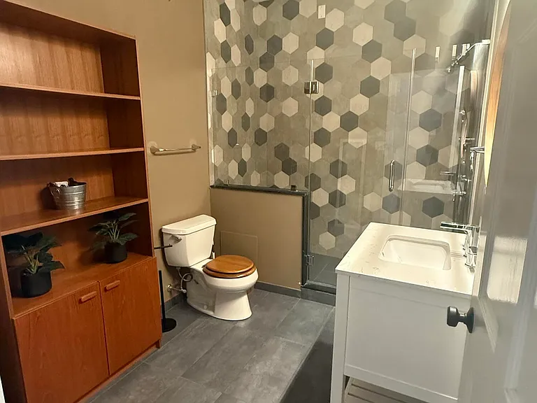 716 Cookman Ave #301 — Photo 9