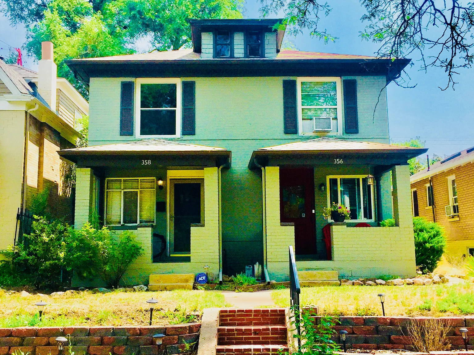 2 bed, 1.5 bath, 983 sqft, $2,300 — Photo 1
