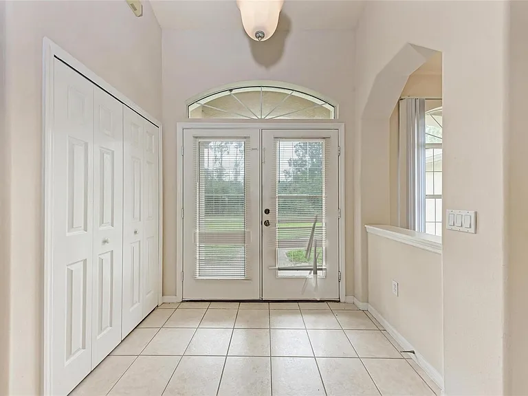 4320 Amanda Ave — Photo 2