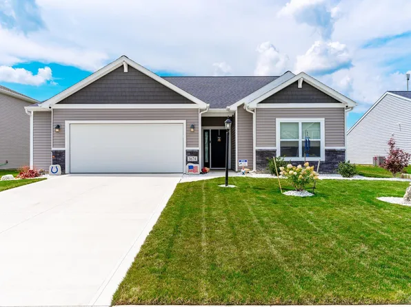 3674 Victoria Lakes Ct, New Haven, IN 46774