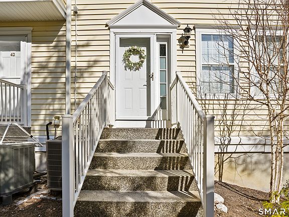 3rd image of 629 Danbury Road #43