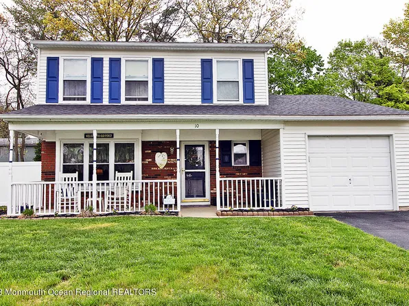 10 Quailtree Lane, Howell, NJ 07731