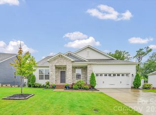 172 Caversham Dr, Mooresville, NC 28115