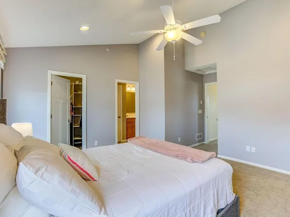 8413 Norwood Ln N, Maple Grove, MN 55369