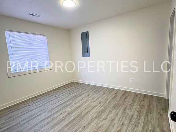 2nd image of 509 S 18th St