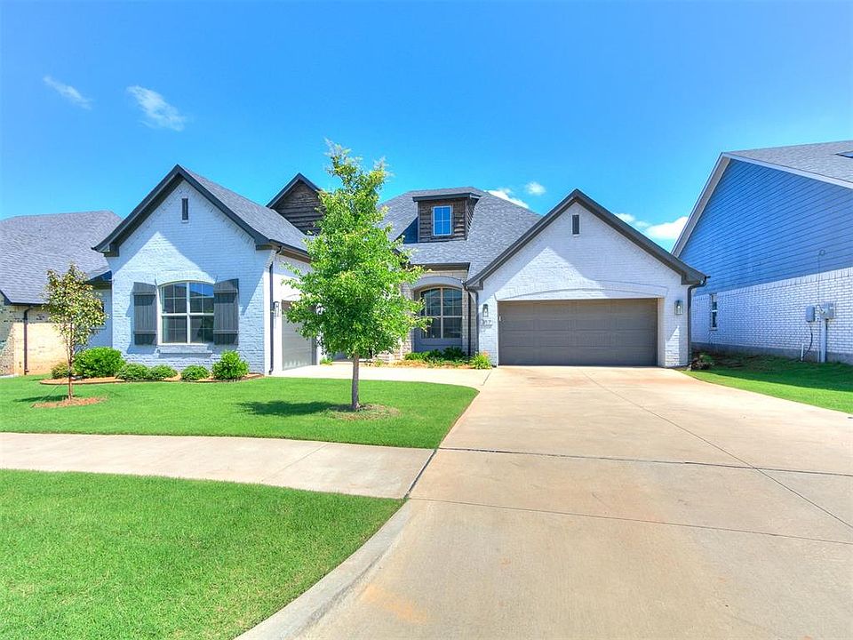 1st image of 317 Maybury Dr