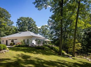 238 Hayes Hill Rd, New Marlboro, MA 01230