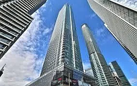 10 York St #3808