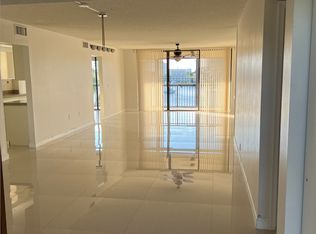 200 Golden Isles Dr APT 401, Hallandale, FL 33009