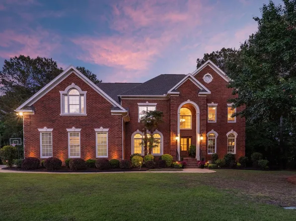 4 Ridge Cliff Ct, Irmo, SC 29063