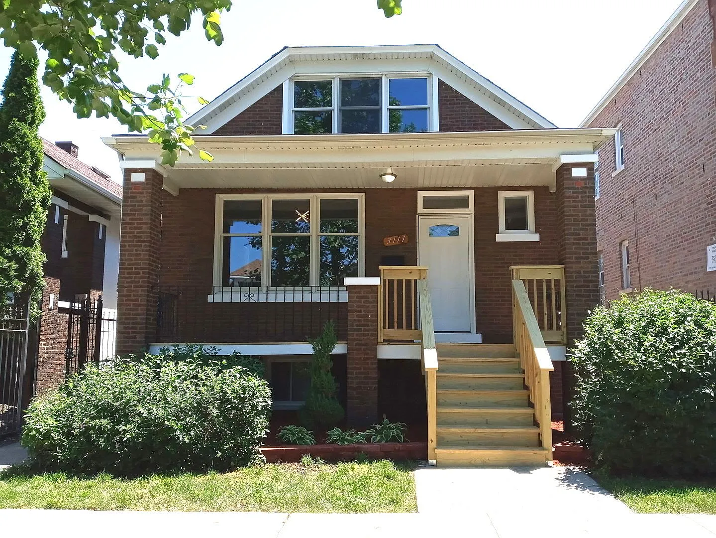 3111 W 54th Pl photo 1