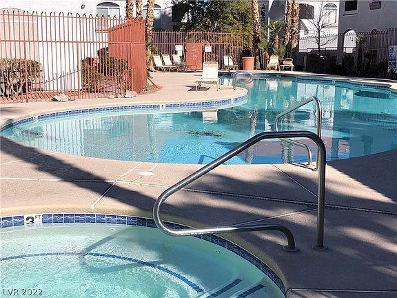 5th image of 700 Carnegie St APT 3911