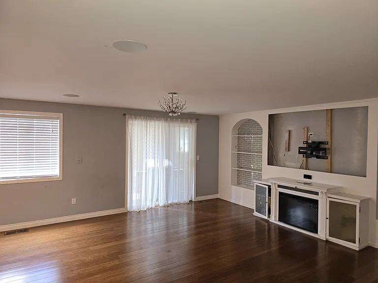 14519 SE 7th St — Photo 5