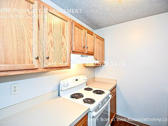 5th image of 74 1st St SE #9