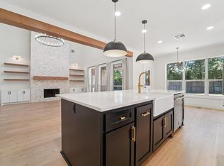 7 Clearbend Pl, Conroe, TX 77384