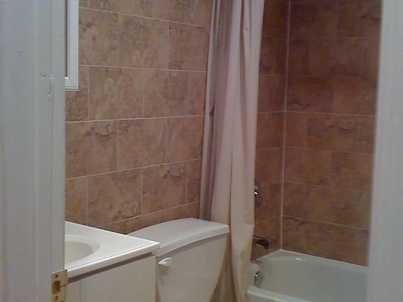 3rd image of 1931 76th St #1