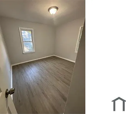 3 bed, $1,695 — Photo 2