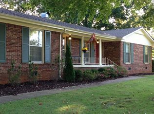 1305 Forbes Dr SE, Huntsville, AL 35802