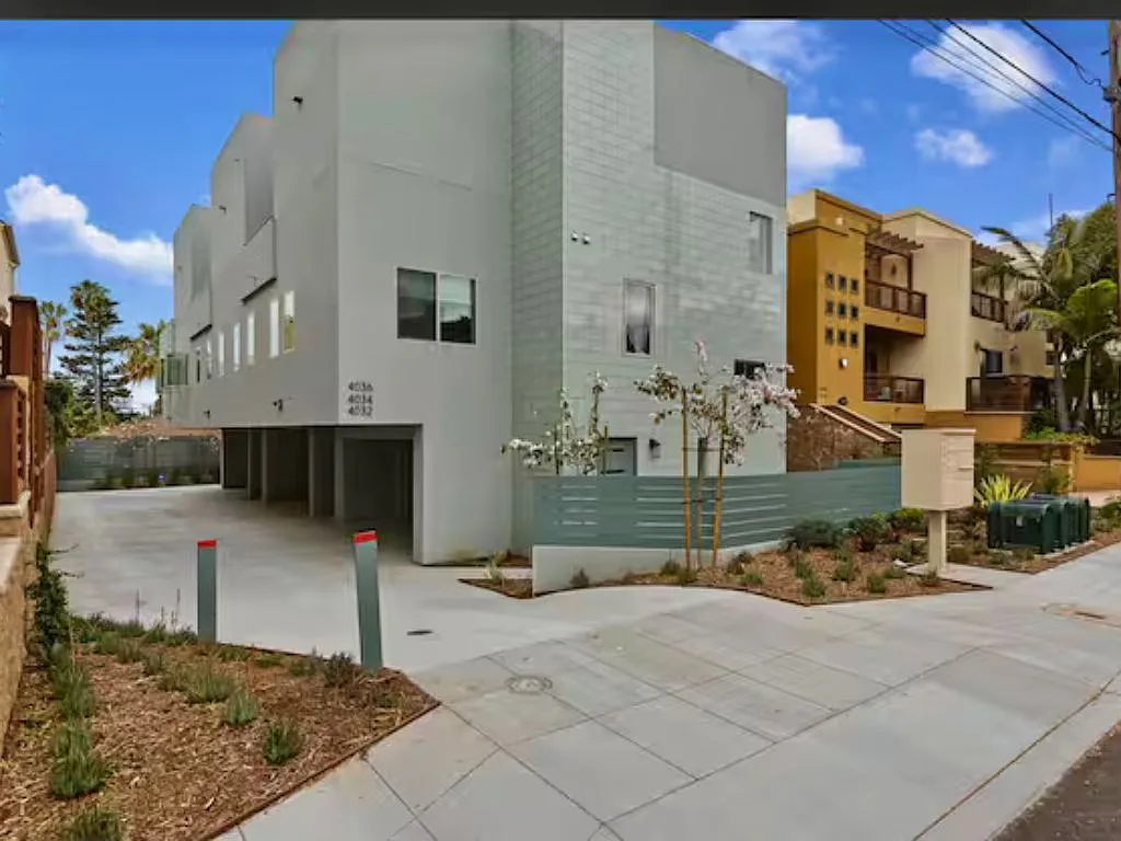 4034 Riviera Drive - 1 — Photo 1