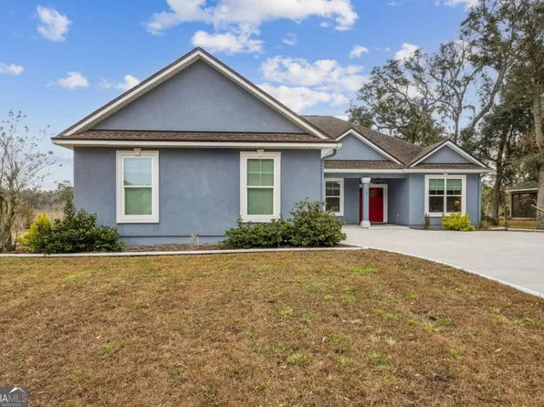 15 Deerwood Cir W, Woodbine, GA 31569