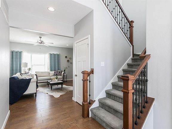 5th image of 240 N Juniper St
