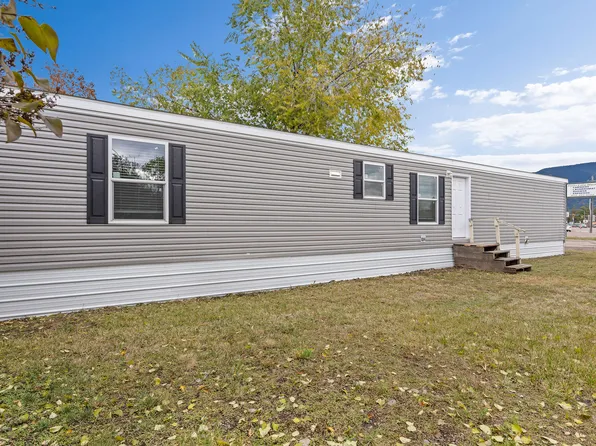 809 9th St W Trailer 1, Columbia Falls, MT 59912