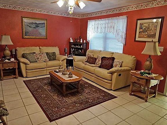 3rd image of 23058 Elmira Blvd