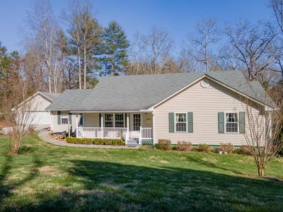 20 Stonecreek Dr, Franklin, NC, 28734