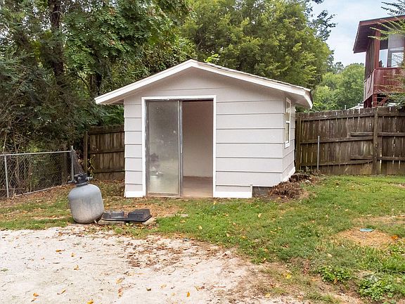 5th image of 6528 NW Cadbury Dr
