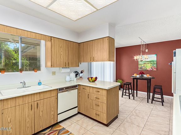 2nd image of 10901 W PEORIA Avenue