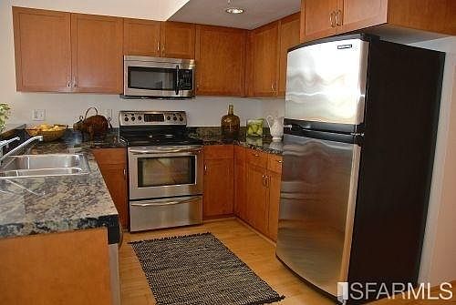 5th image of 2900 22nd St APT 7