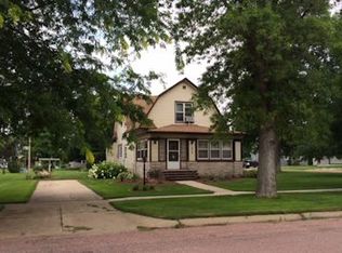 1209 Bryant Ave, Creighton, NE 68729