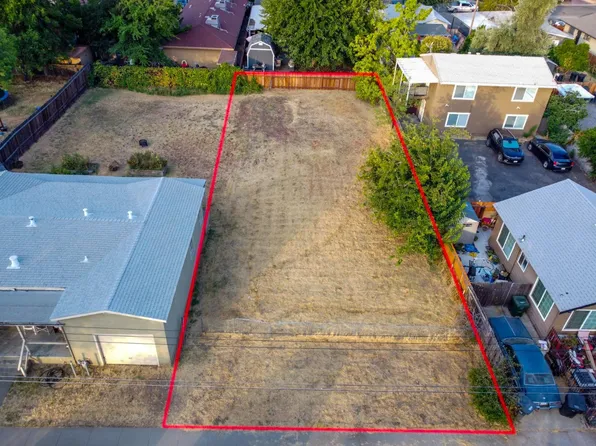 213 Fig St, Roseville, CA 95678