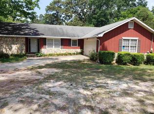 1224 Oakhill Dr, Perry, GA 31069