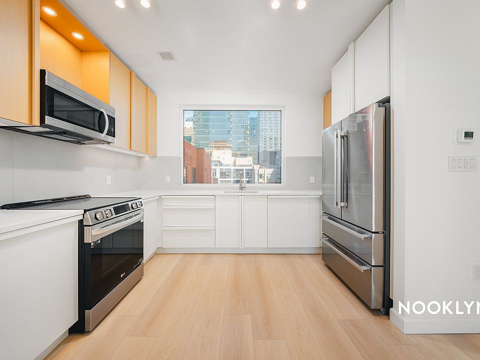 1st image of 26-04 Jackson Ave #13W