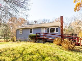 4 Dean St, Rehoboth, MA 02769