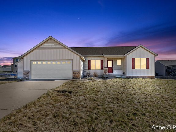 2nd image of 4255 Cloverfield Ct